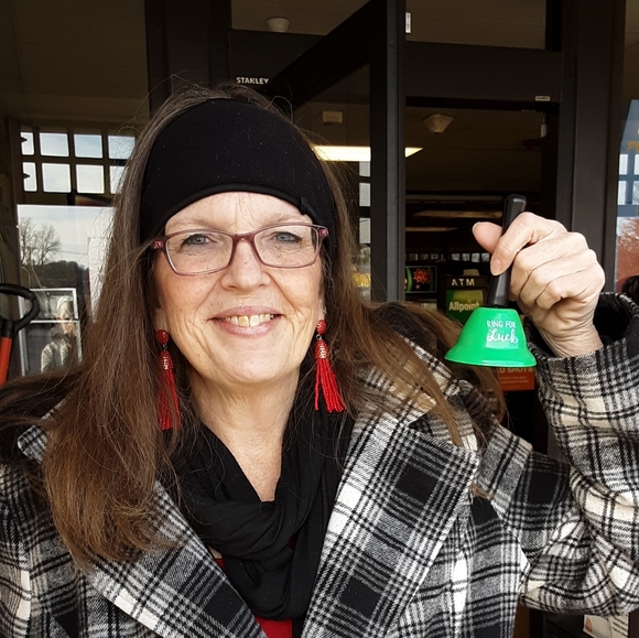 Meet your Posher, Angela - Picture 5 of 5